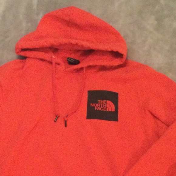 NORTH FACE HOODIE. - Picture 3 of 6